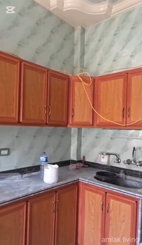 طابق ثالث فني للبيع في حي الجامعة