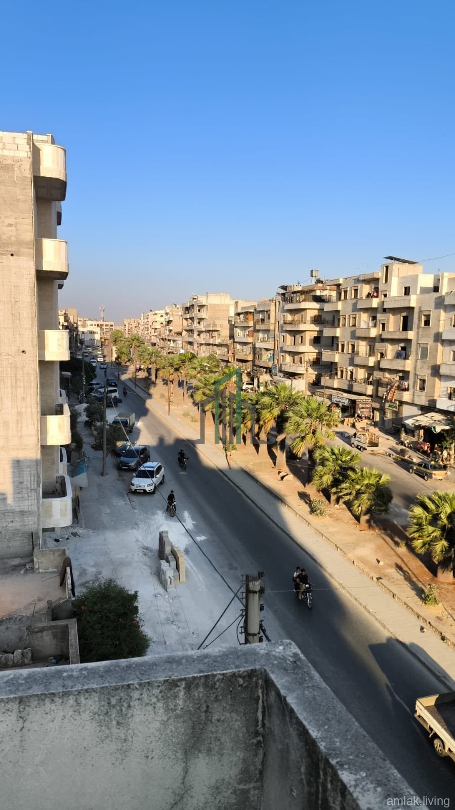 للبيع طابق ثالث على المخطط