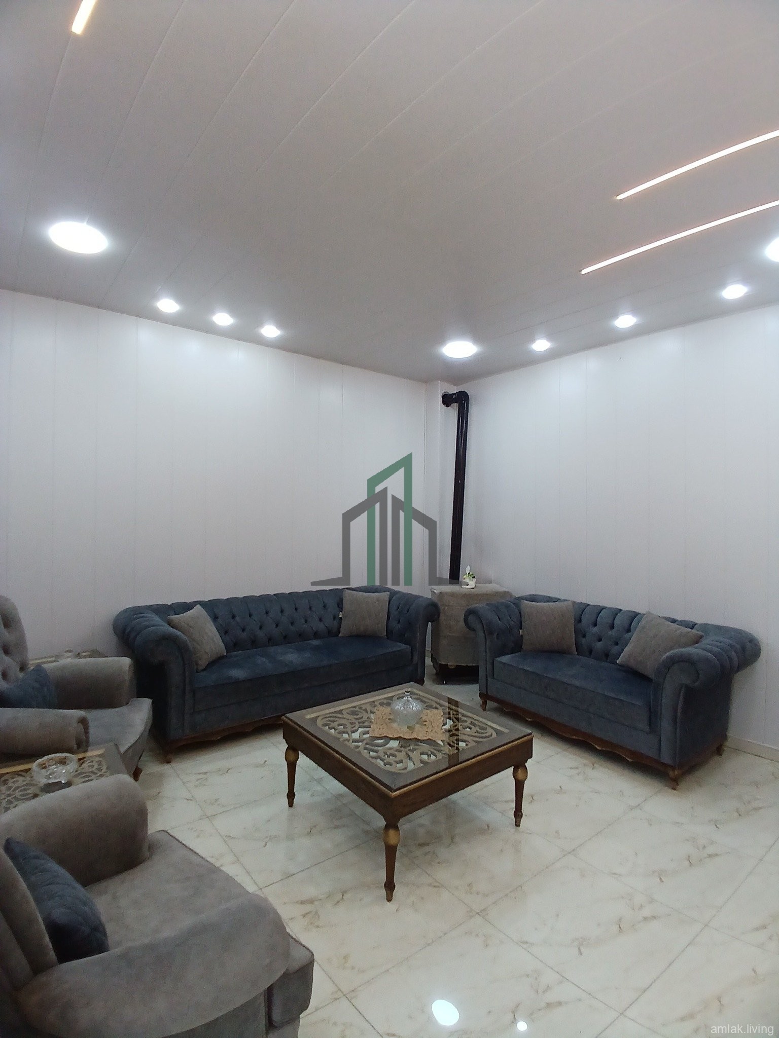 بناء في حي جنوب الثكنة للبيع