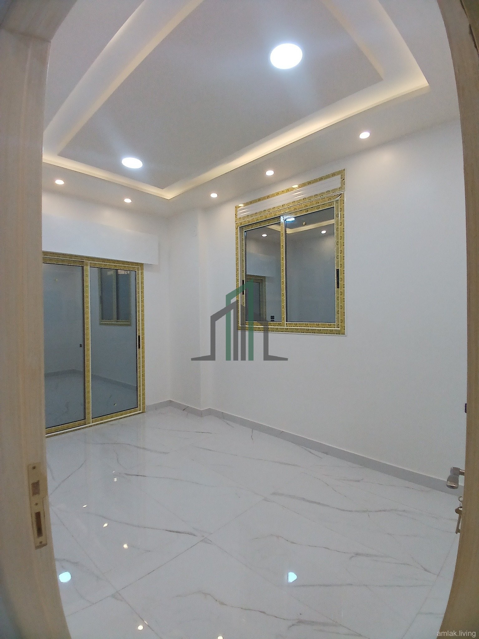 شقة في حي التعاونية للبيع