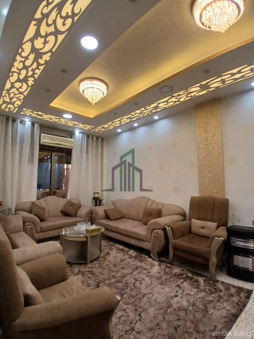 شقة 170م في حي الكرامة للبيع