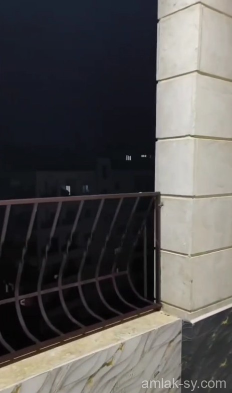 للبيع شقة 5غرف بحي الجامعة