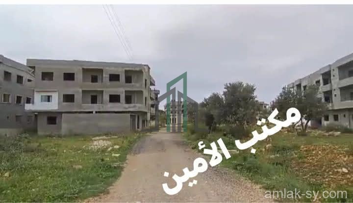 أرض 250م في طرطوس جسر صافيتا قبل مجمع الهادي للبيع