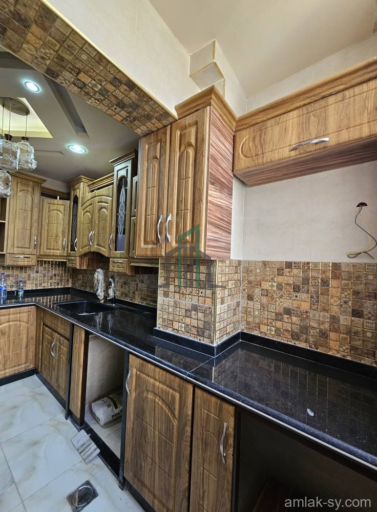 شقة 100م نسق تاني عن شارع دبي للبيع