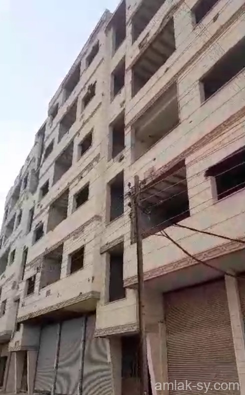 للبيع نص بناي على شارع ببيلا العرض(175)