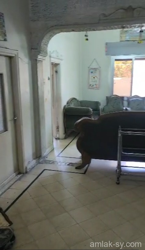 للبيع شقة  85م  3غرف بدوار الامين