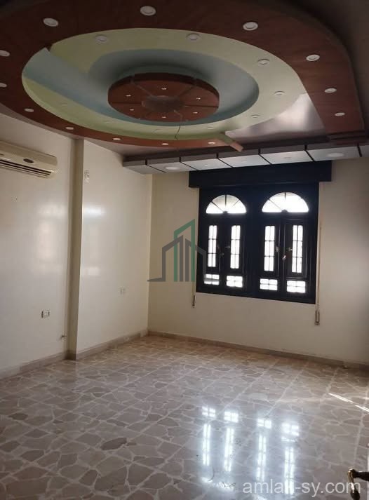 شقة 180م في حي النصر للبيع