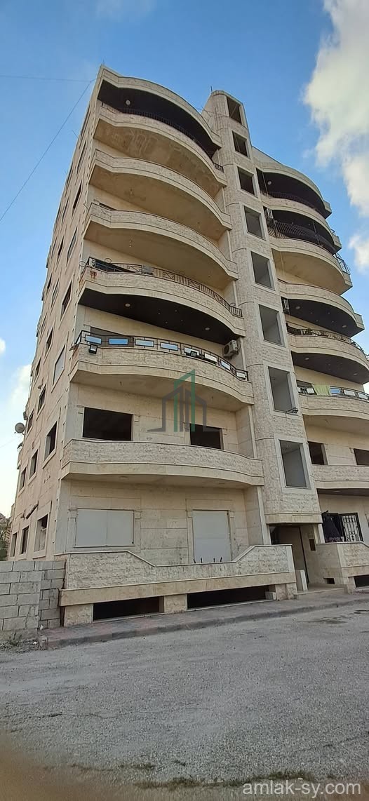 شقة عضم 118م قرب دوار الازهري للبيع