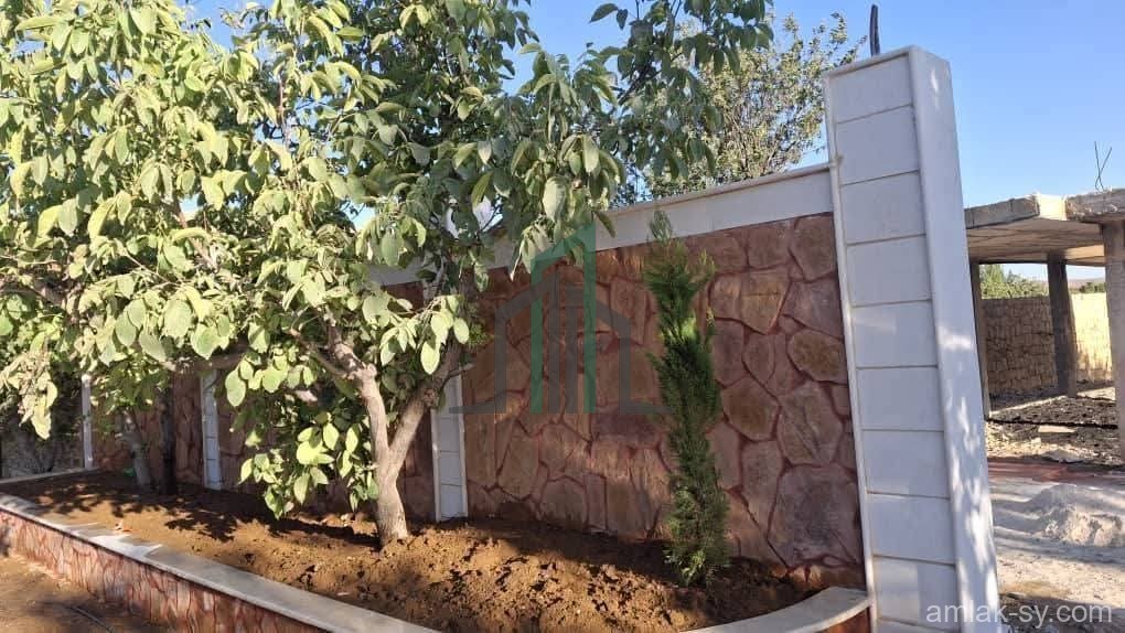 أرص 1100م مع عمار للبيع