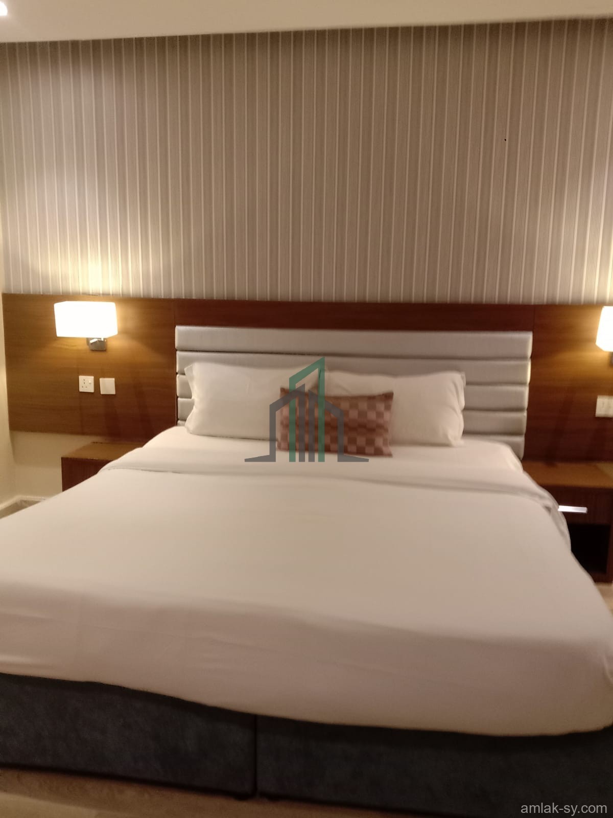 ‏غرفة الفندقية هوليداي بلس السلامة