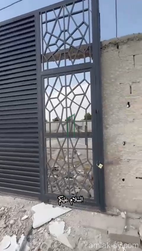 أرض دونم في مجمع الانجليزي للبيع (770)