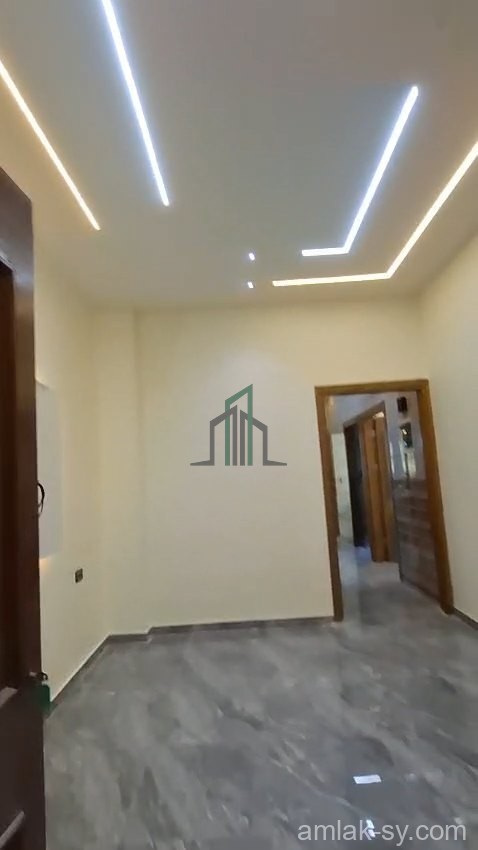 شقة 95م في بناء جديد للبيع (947)