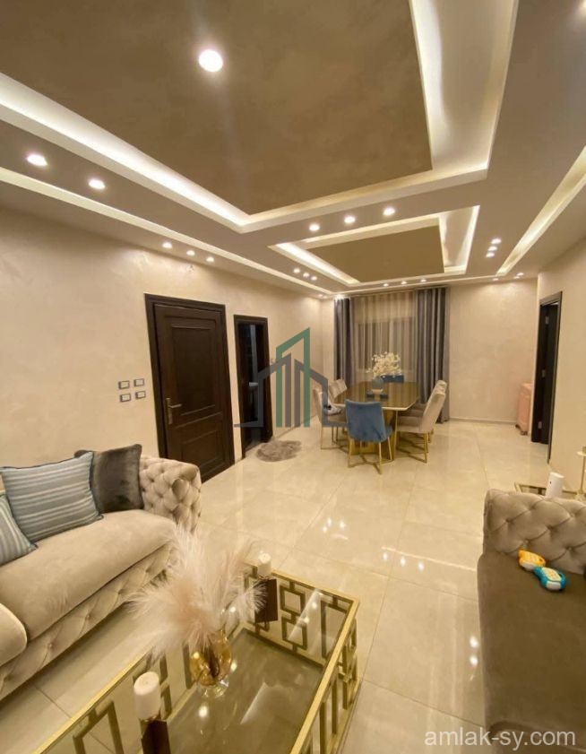 شقة 130م في المزة للبيع