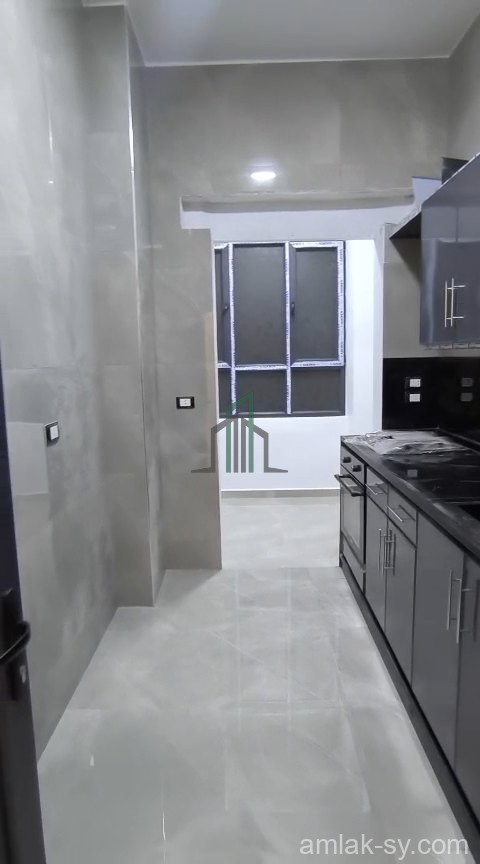 شقة 3غرف جديدة في وادي النسيم للبيع