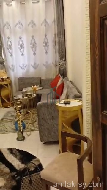 سويت سوبر ديلوكس 65م في الشعلان مع الفرش او بدون للبيع