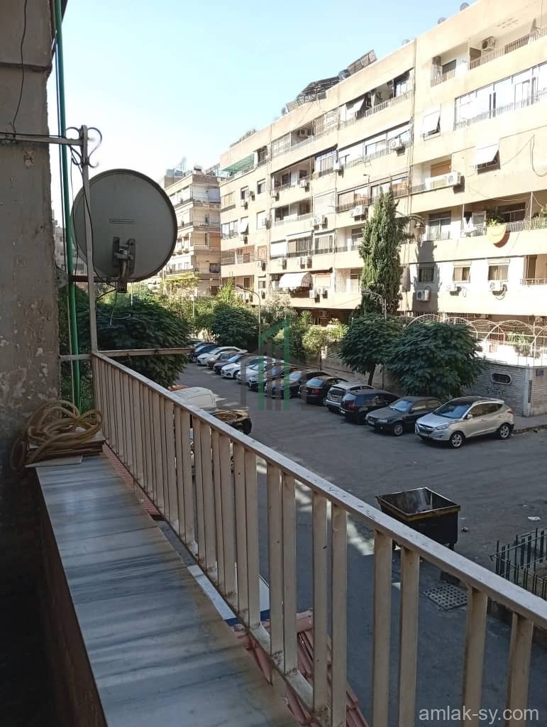 منزل للبيع في دمشق ، شرقي ركن الدين مقابل جامع طارق بن زياد , مساحة 120 متر