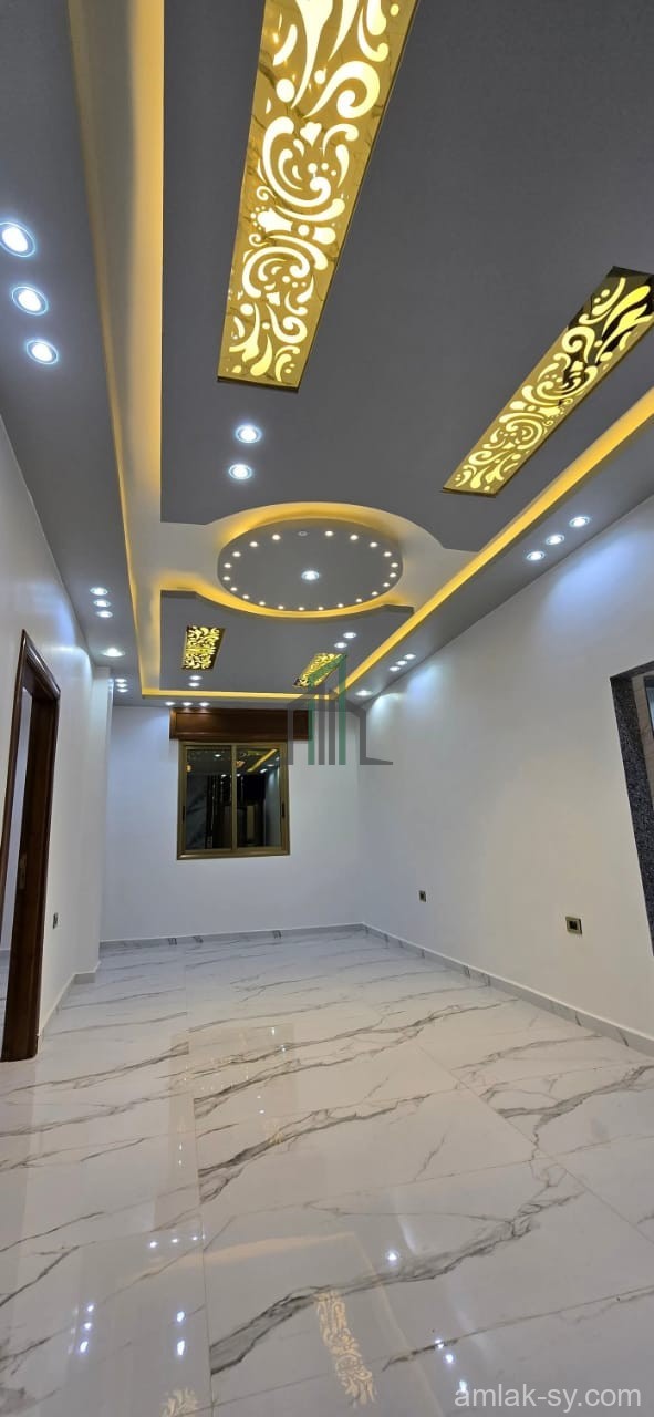 شقة 140 متر في حي البيدر بمدينة حرستا