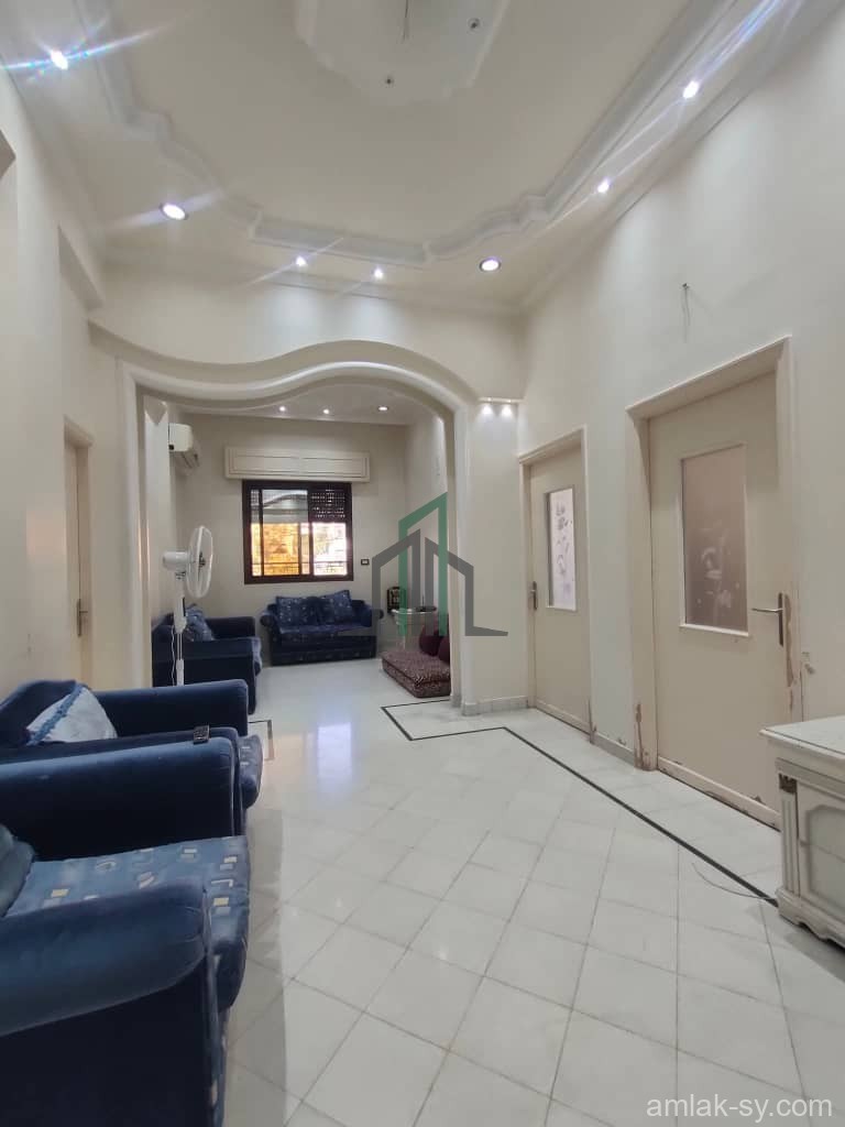 شقة للبيع 120 م شرقية شمالية عالشارع الرئيسي بركن الدين