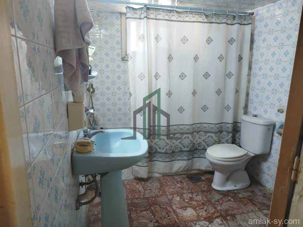 شقة للبيع 115 م شرقية غربية قبلية بالشعلان جانب فندق بلو تاور