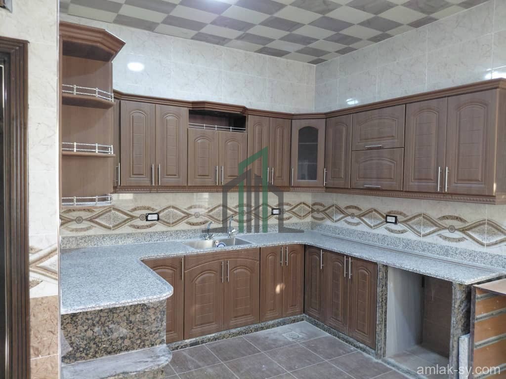 شقة للبيع - سقبا مقابل معهد النجاح