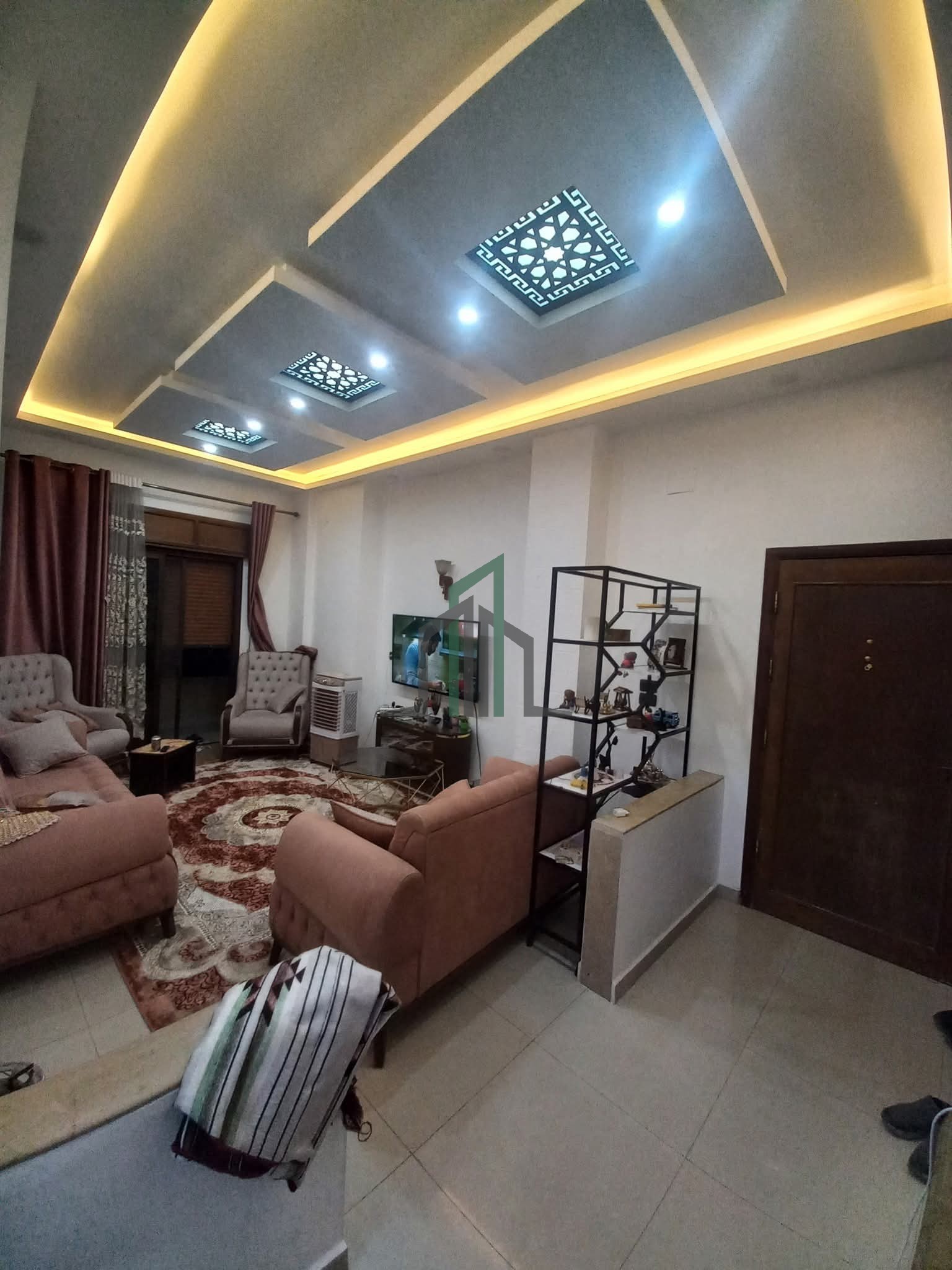 شقة للبيع واجهة جنوبية- جرمانا - حي الوحدة